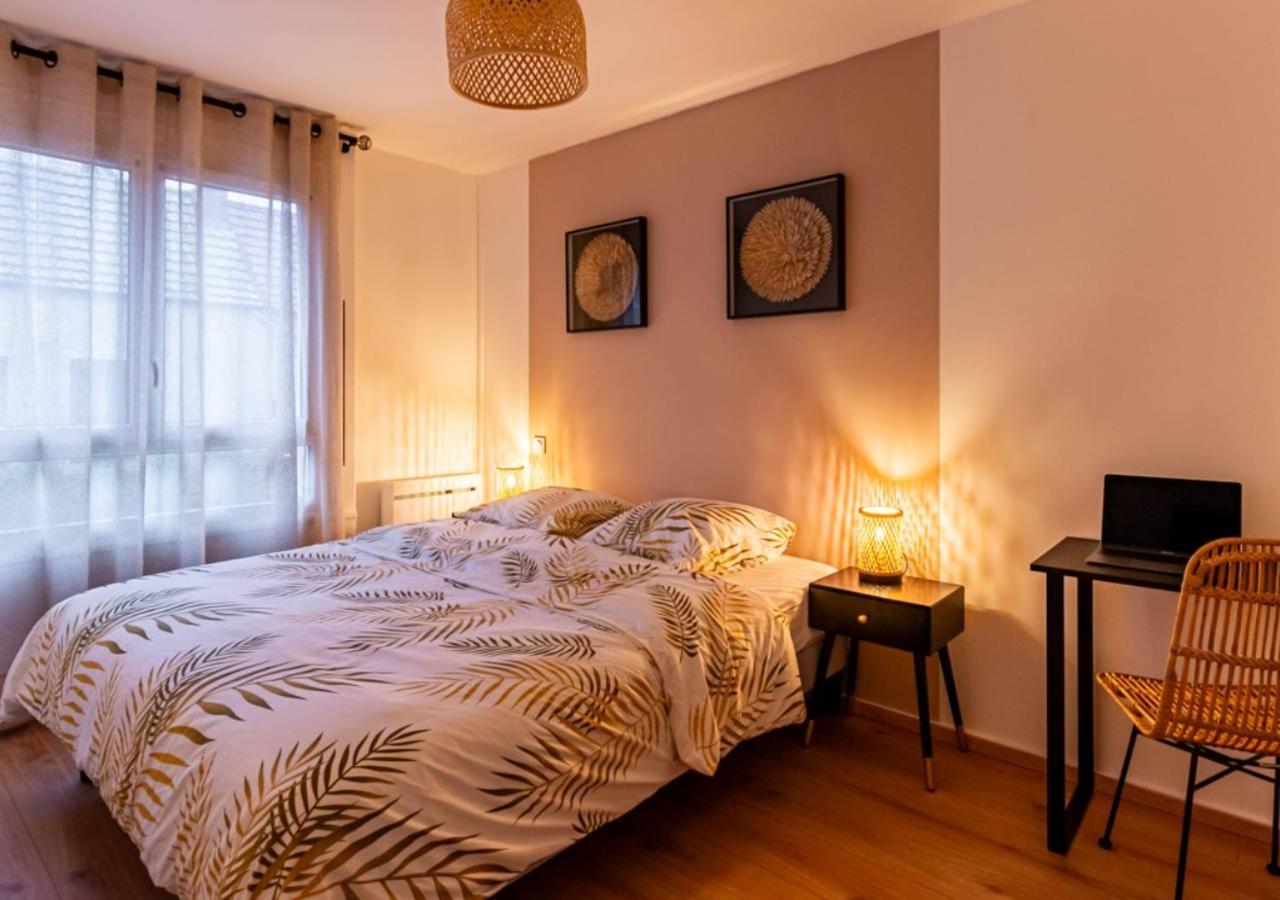 Le Carrousel Avec Parking Prive Apartment Dijon Ngoại thất bức ảnh